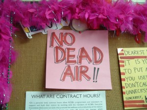 No Dead Air sign