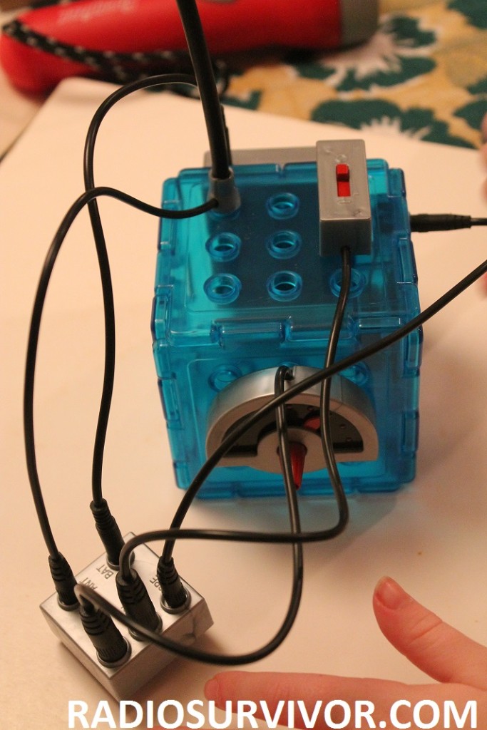 attaching wires to Wonderology radio