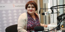 Khadija-Ismayilova-in-Baku-studio