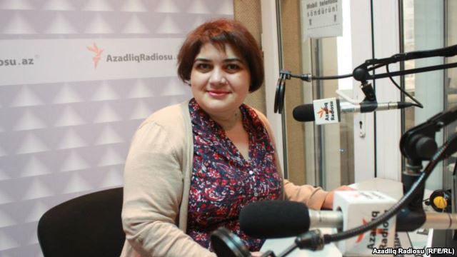 Khadija-Ismayilova-in-Baku-studio