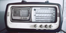 Meta-Radio - Radio About Radio