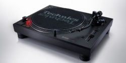 Technics SL-1200 Mk 7 - feature image